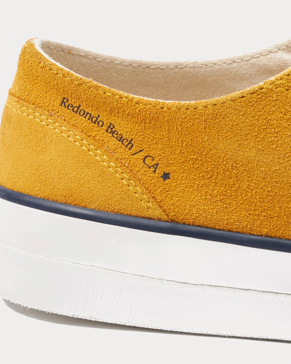 REDONDO-SUEDE-BNA_3.jpg