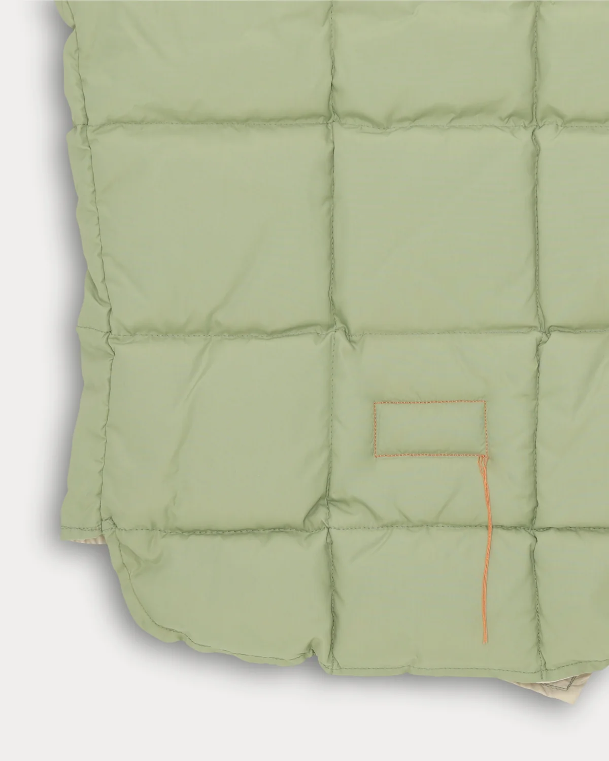 VEST1-LEO02-LGR_4.jpg
